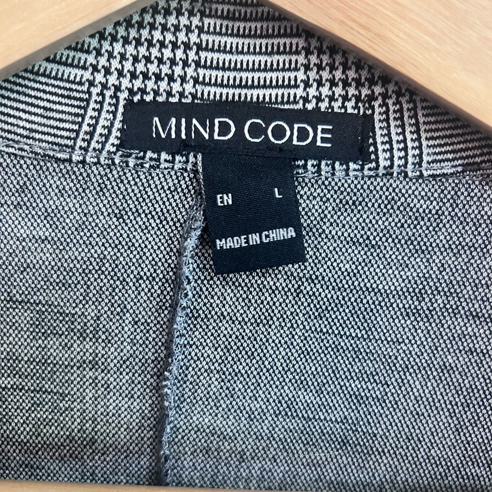 Mind Code Classic Gray Checkered Knit Blazer - image 6